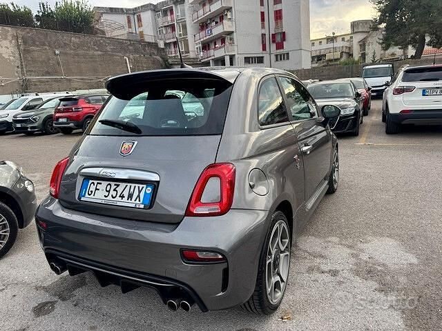 Usata Abarth 595 Turismo 179 CV (131 kW) 2021 Grigio Berlina