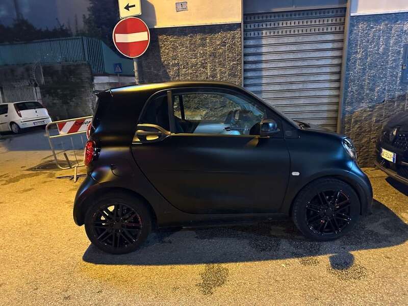 Nero Usata 2019 Smart ForTwo Electric Drive Brabus Due volumi | 11.500 € (Buon prezzo) - Immagine 1/4