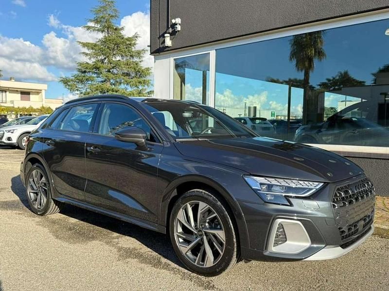 Nuova Audi A3 Advanced 150 CV (110 kW) 2025 Grigio scuro Berlina