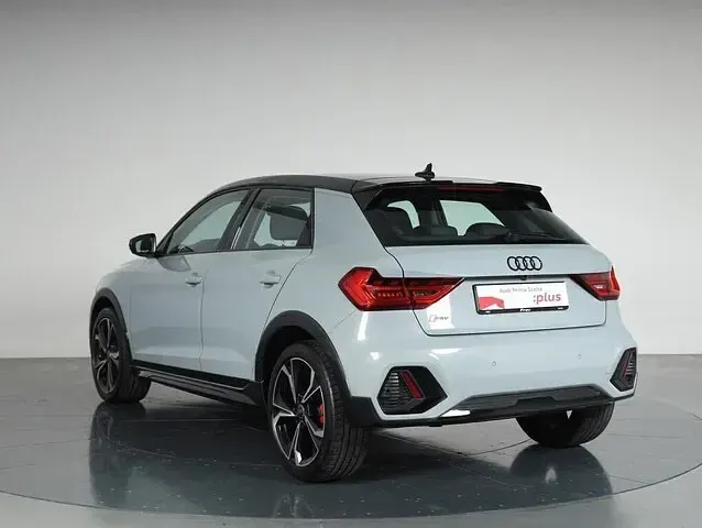 Usata Audi A1 Ambiente 110 CV (80 kW) 2023 Grigio freccia perla nero mito SUV