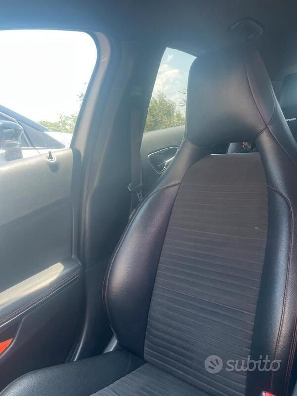 Usata Mercedes A180 109 CV (80 kW) 2015 Bianco Berlina