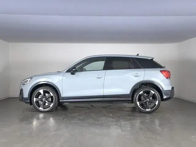 Nuova Audi Q2 Ambiente 150 CV (110 kW) 2026 Grigio freccia perla SUV