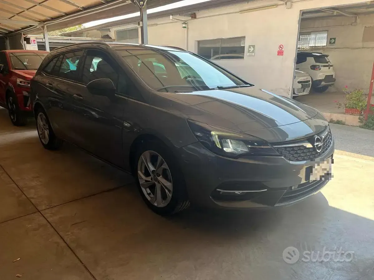 Usata Opel Astra GS Line 122 CV (89 kW) 2021 Vari colori Station wagon