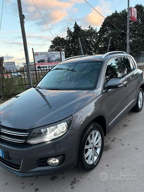Usata VW Tiguan 140 CV (102 kW) 2013 Grigio SUV