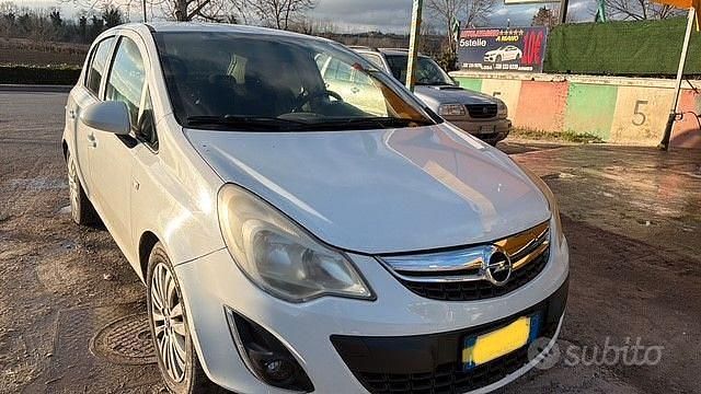 Occasion Opel Corsa 85 ch (62 kW) 2011 Blanc Citadine