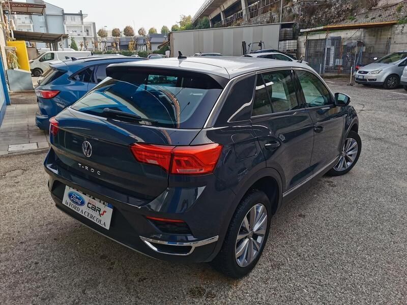 Usata VW T-Roc Style 149 CV (109 kW) 2020 Grigio SUV