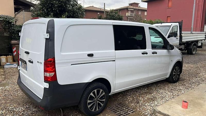 Begagnad Mercedes Vito 160 HK (117 kW) 2015 Vit Van