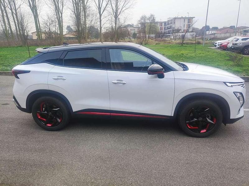 Usata Omoda 5 197 CV (144 kW) 2024 Bianco SUV