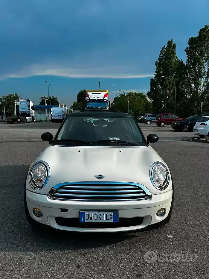 Usata Mini ONE 120 CV (88 kW) 2010 Bianco Utilitaria