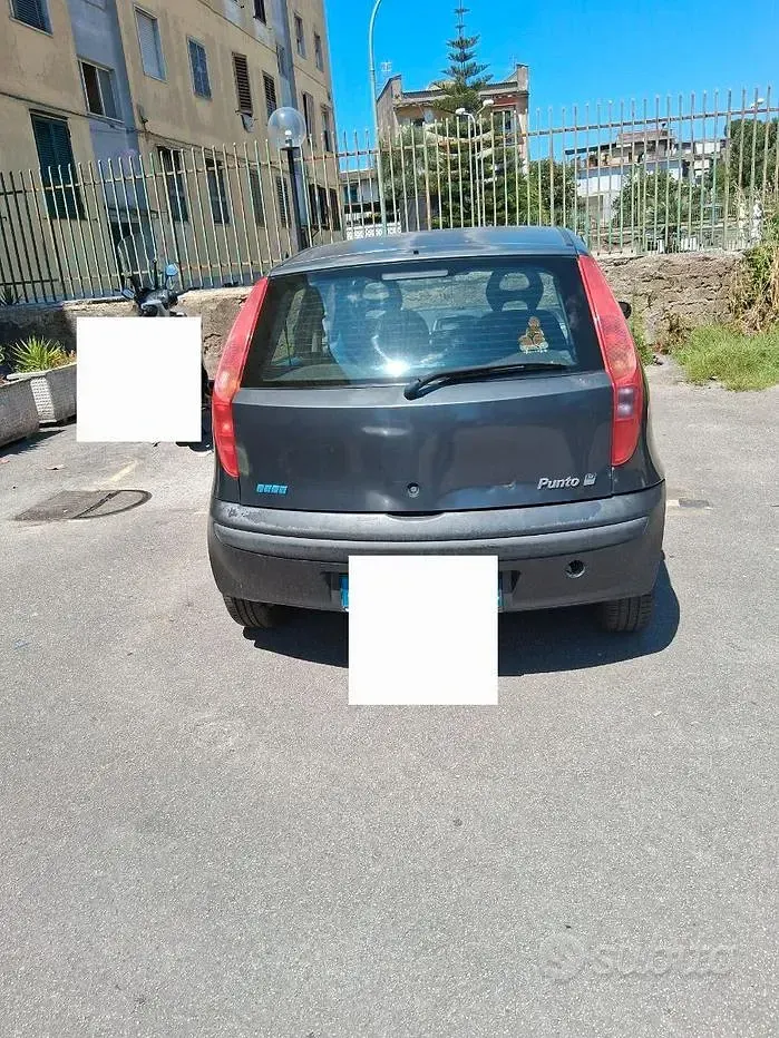 Usata Fiat Punto 60 CV (44 kW) 2000 Grigio Utilitaria