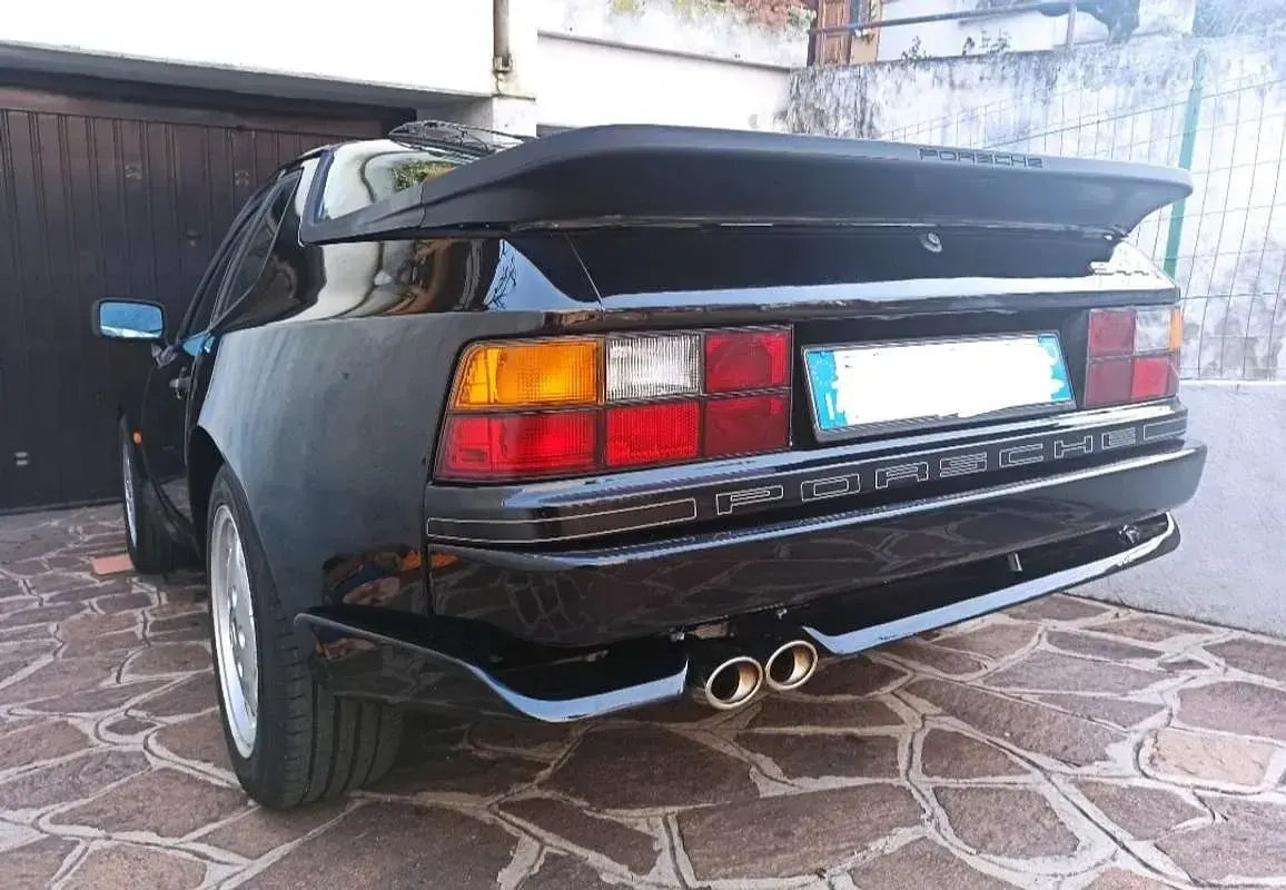 Usata Porsche 944 163 CV (119 kW) 1983 Nero Coupé