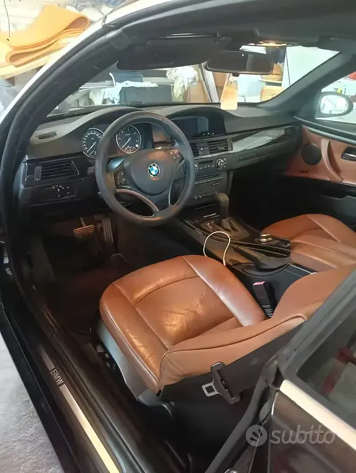 Usata BMW 325 Cabriolet M Sport 204 CV (150 kW) 2010 Nero Cabrio
