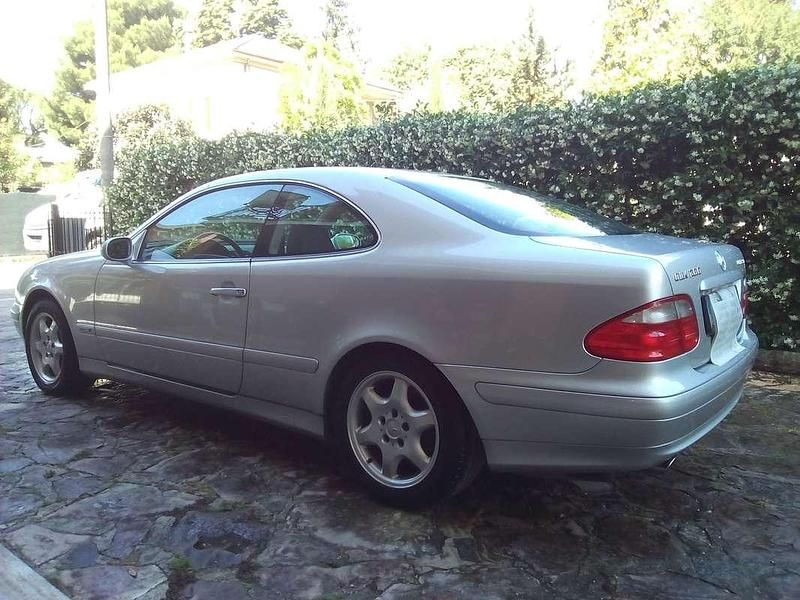 Usata 2001 Mercedes CLK200 Elegance Coupé | 5500 € (Buon prezzo) - Immagine 1/4