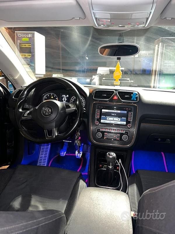 Usata VW Scirocco 122 CV (89 kW) 2010 Nero Coupé