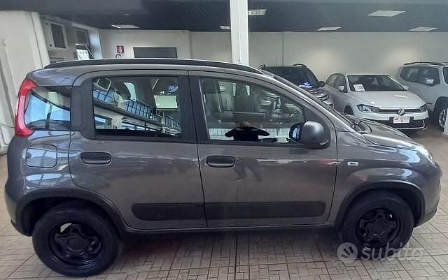 Usata Fiat Panda 4x4 S 86 CV (63 kW) 2020 Grigio Utilitaria