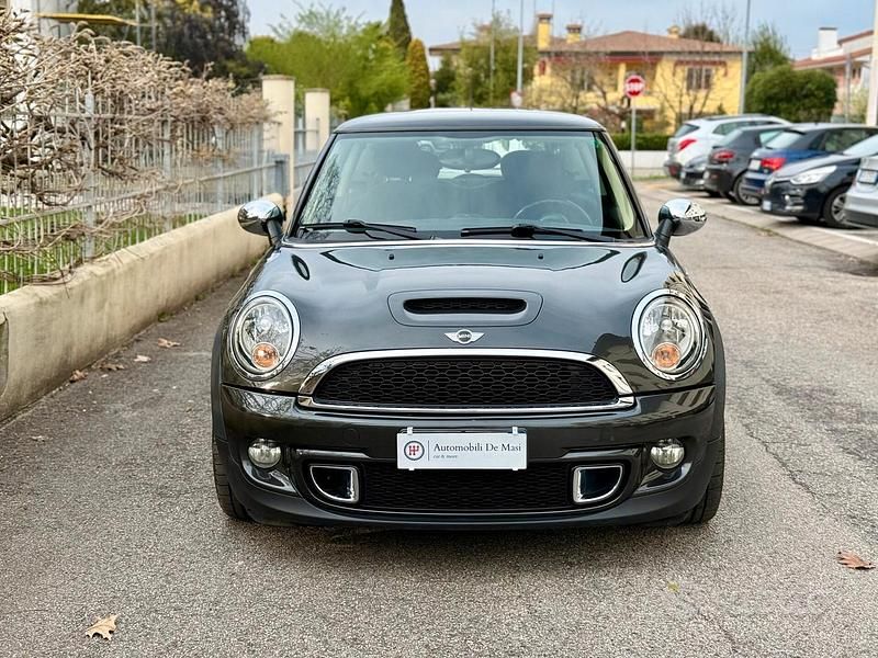 Usata Mini Cooper SD 143 CV (105 kW) 2012 Grigio Utilitaria
