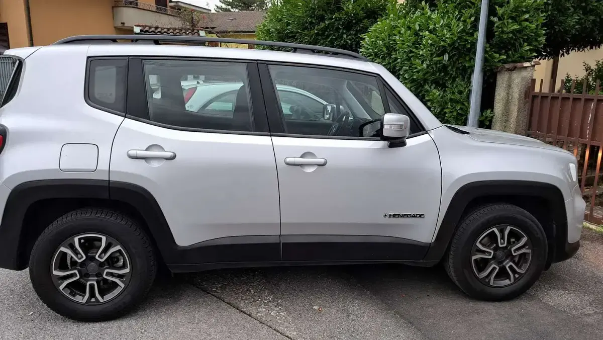 Usata Jeep Renegade Longitude 120 CV (88 kW) 2019 Grigio SUV