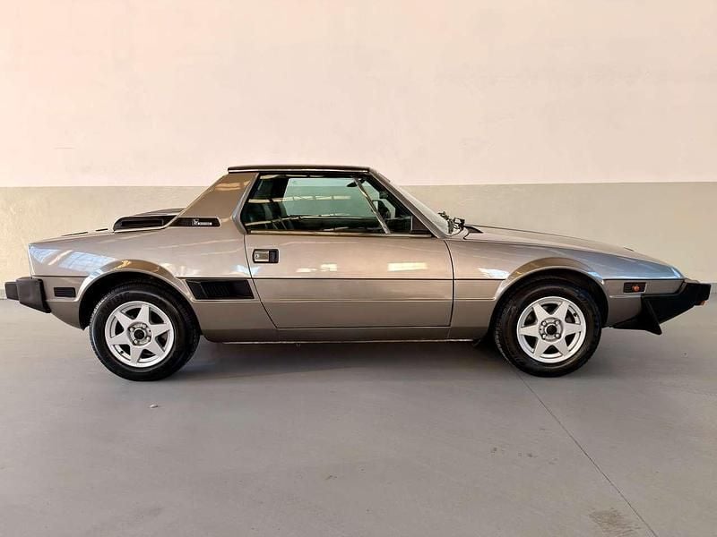 Usata Fiat X 1/9 85 CV (62 kW) 1980 Argento Cabrio