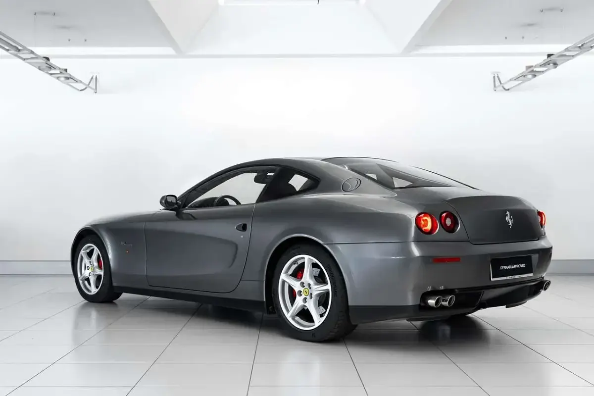 Usata Ferrari 612 540 CV (397 kW) 2007 Grigio Coupé