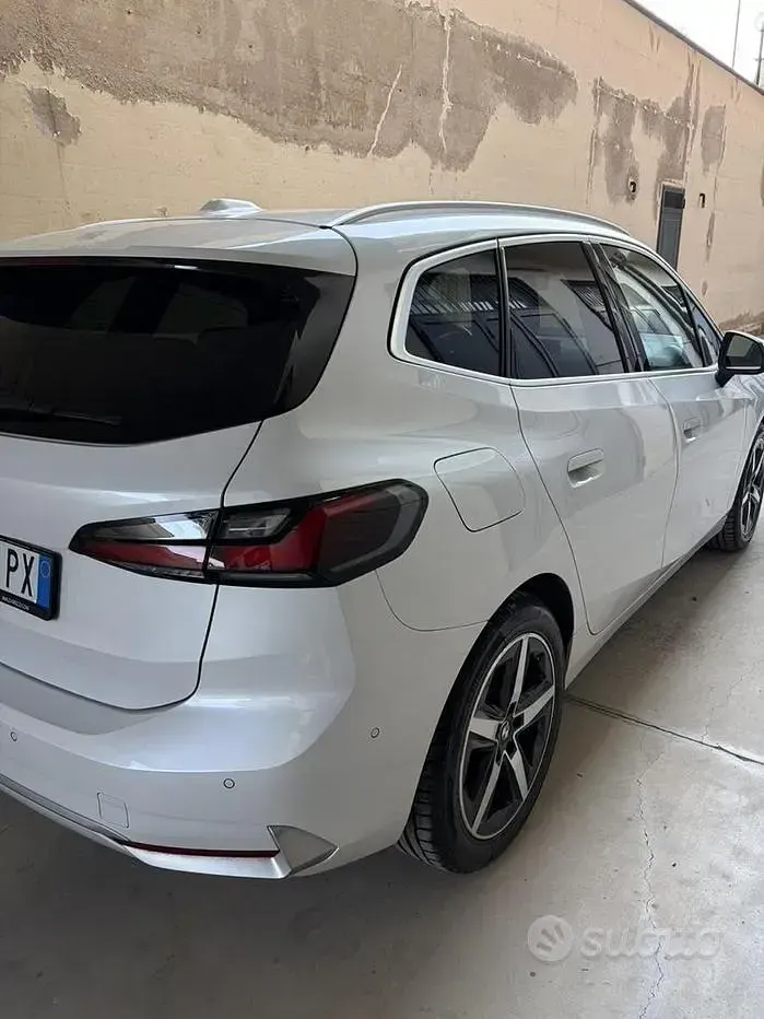 Usata BMW 218 150 CV (110 kW) 2023 Bianco Coupé