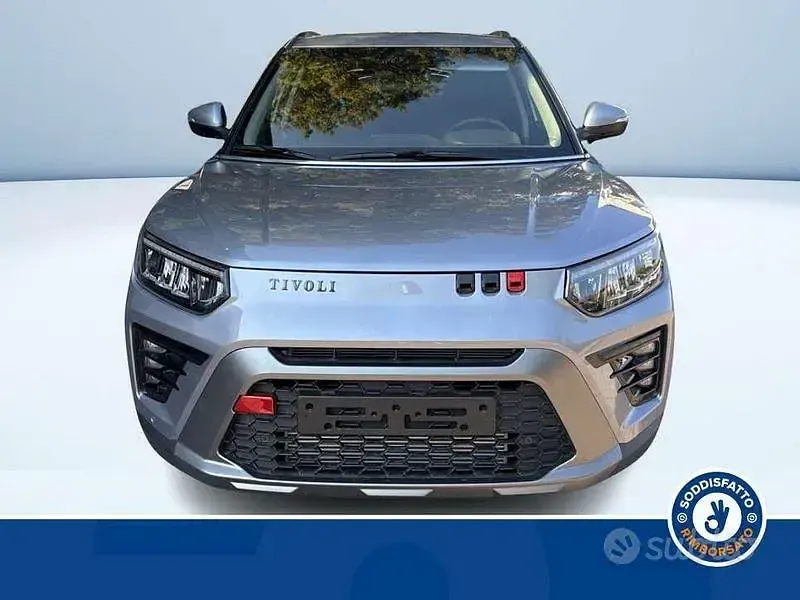 Nuova KGM Tivoli 163 CV (119 kW) 2026 Grigio SUV