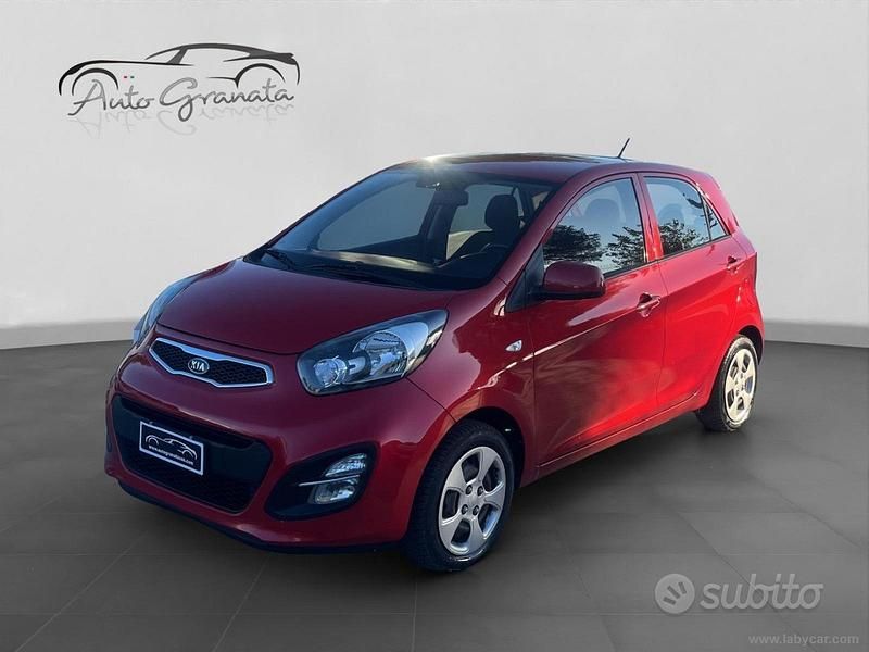 Usata Kia Picanto City 68 CV (50 kW) 2011 Rosso Utilitaria