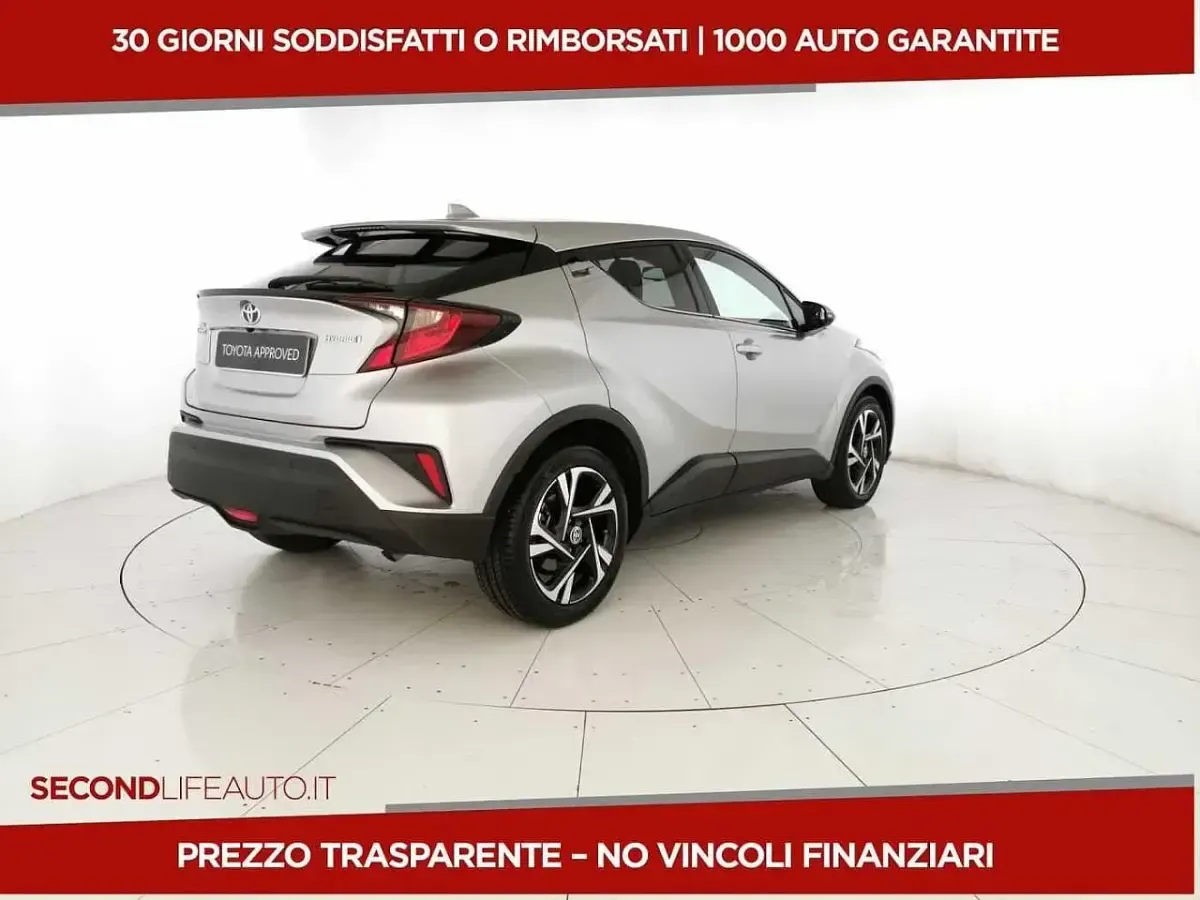 Usata Toyota C-HR Trend 122 CV (89 kW) 2022 Grigio SUV