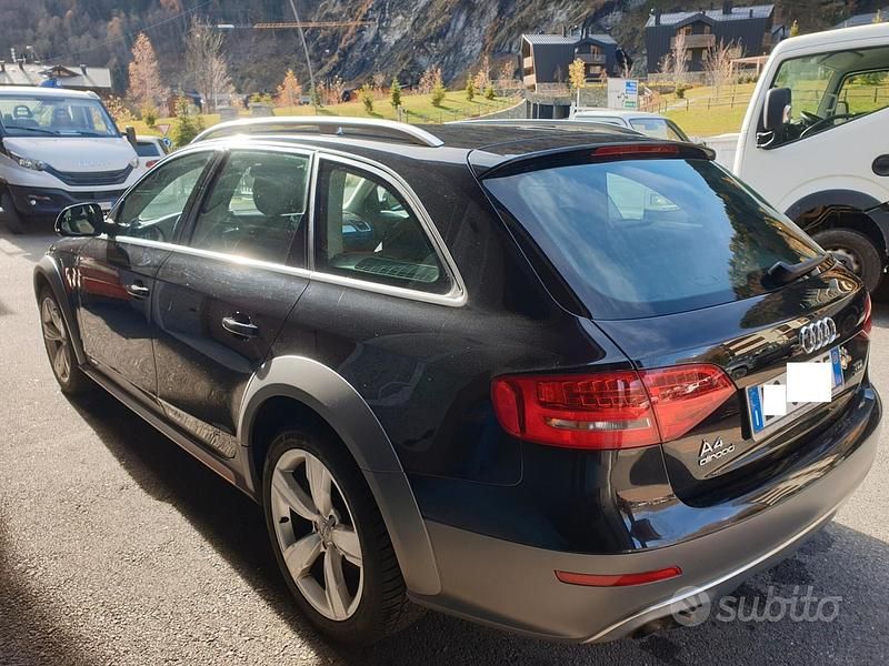 Usata Audi A4 Allroad Ambiente 143 CV (105 kW) 2011 Nero Station wagon