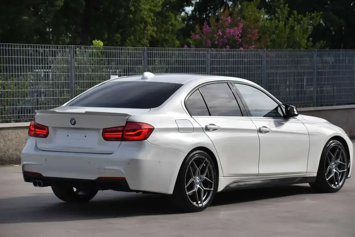 Usata BMW 320 M Sport 163 CV (119 kW) 2016 Bianco Berlina