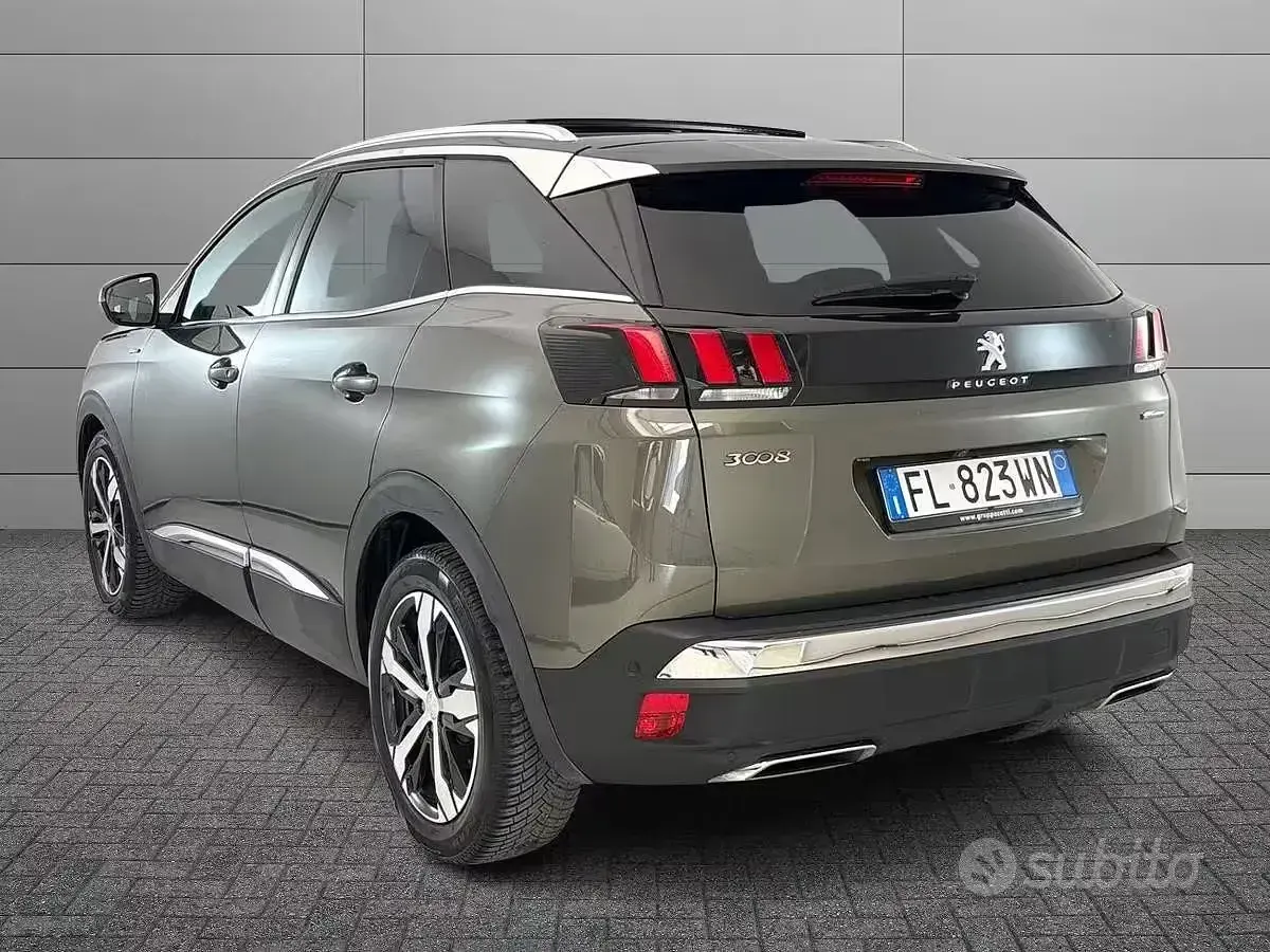 Usata Peugeot 3008 GT-line 165 CV (121 kW) 2017 Grigio SUV