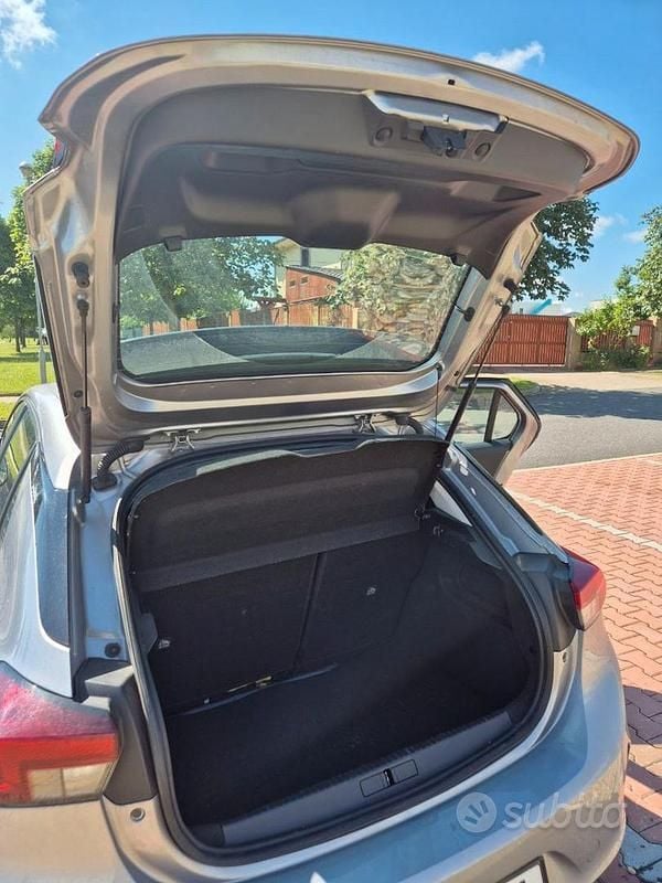 Usata Opel Corsa Edition 75 CV (55 kW) 2022 Grigio Berlina