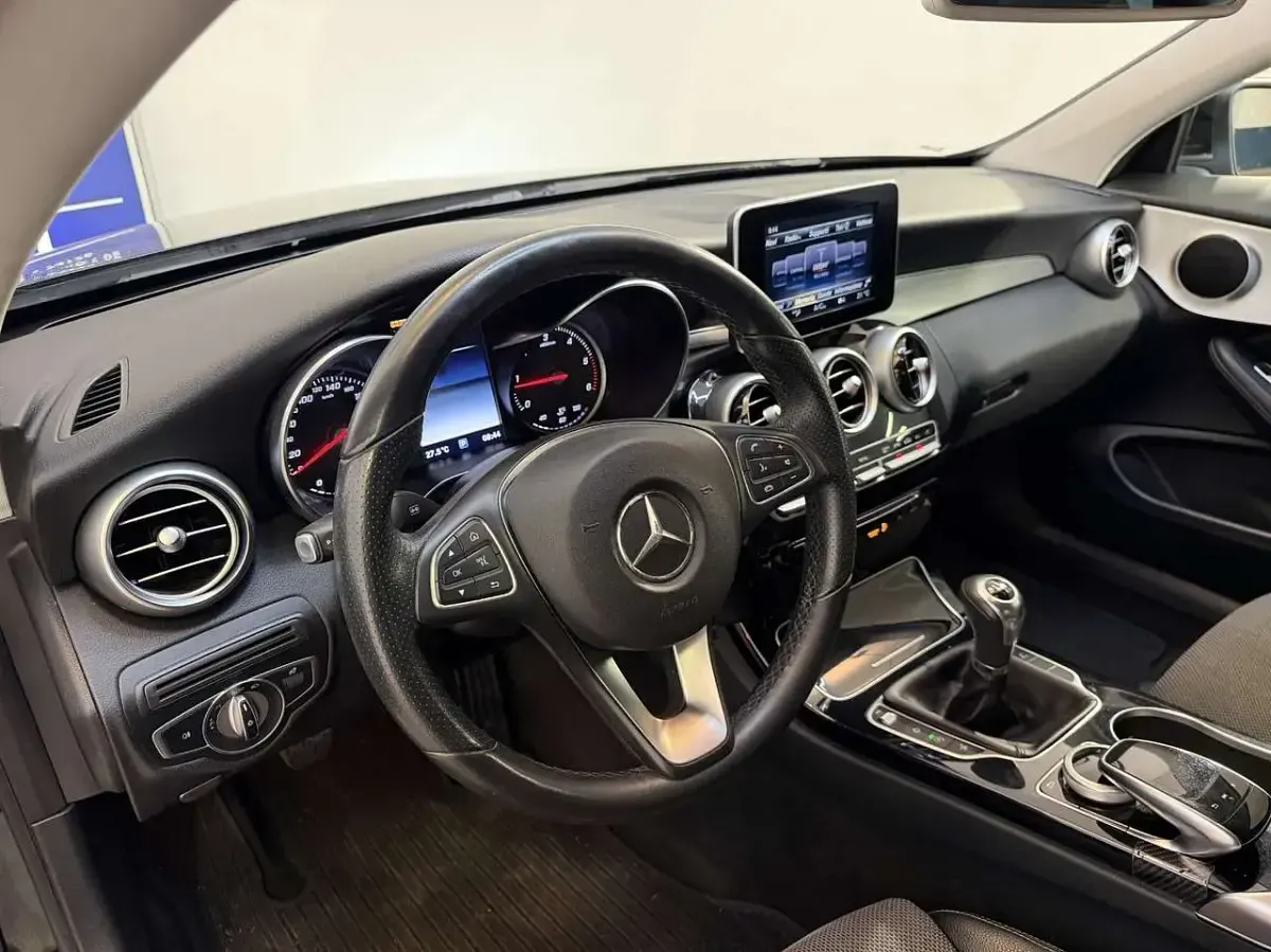 Usata Mercedes C220 170 CV (125 kW) 2017 Nero Coupé