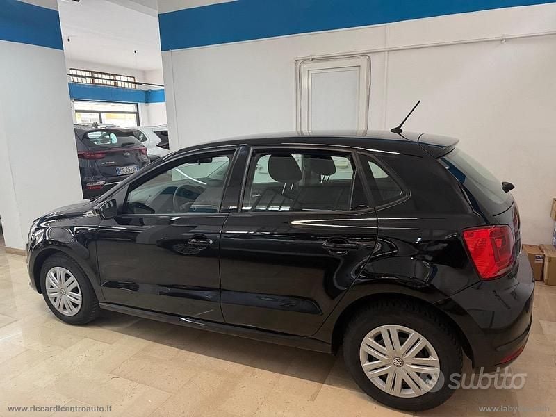 Usata VW Polo Trendline 60 CV (44 kW) 2016 Nero Berlina