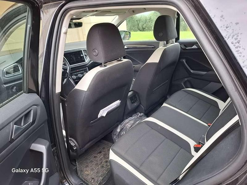 Usata VW T-Roc Advance 116 CV (85 kW) 2019 Nero SUV