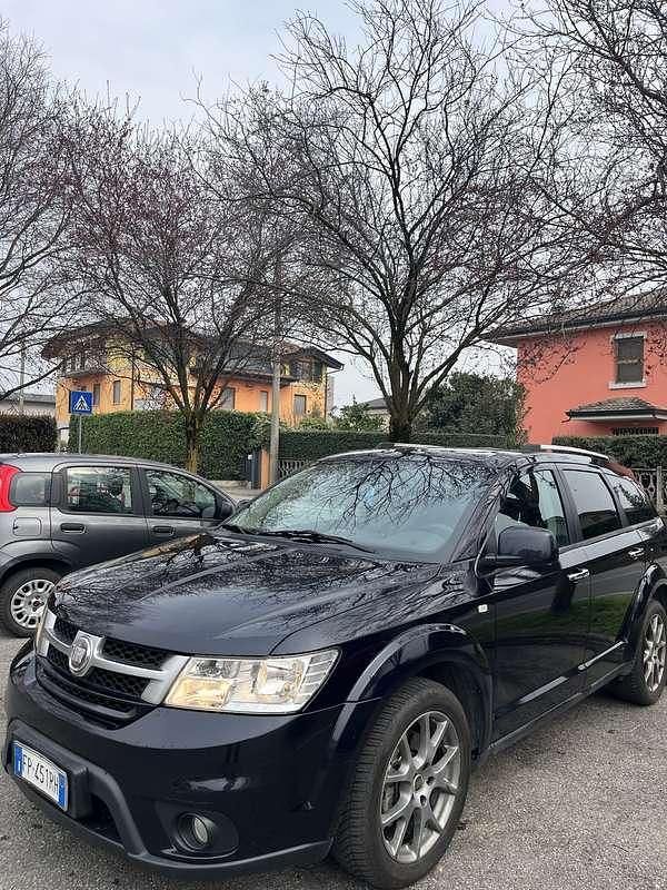 Usata Fiat Freemont Urban 140 CV (102 kW) 2012 SUV