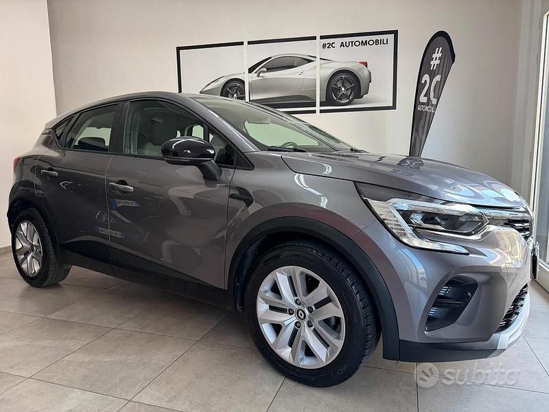 Usata Renault Captur 91 CV (66 kW) 2021 Grigio SUV