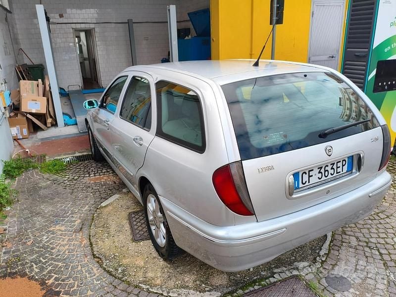 Gebraucht Lancia Lybra 150 PS (110 kW) 2003 Grau Kombi