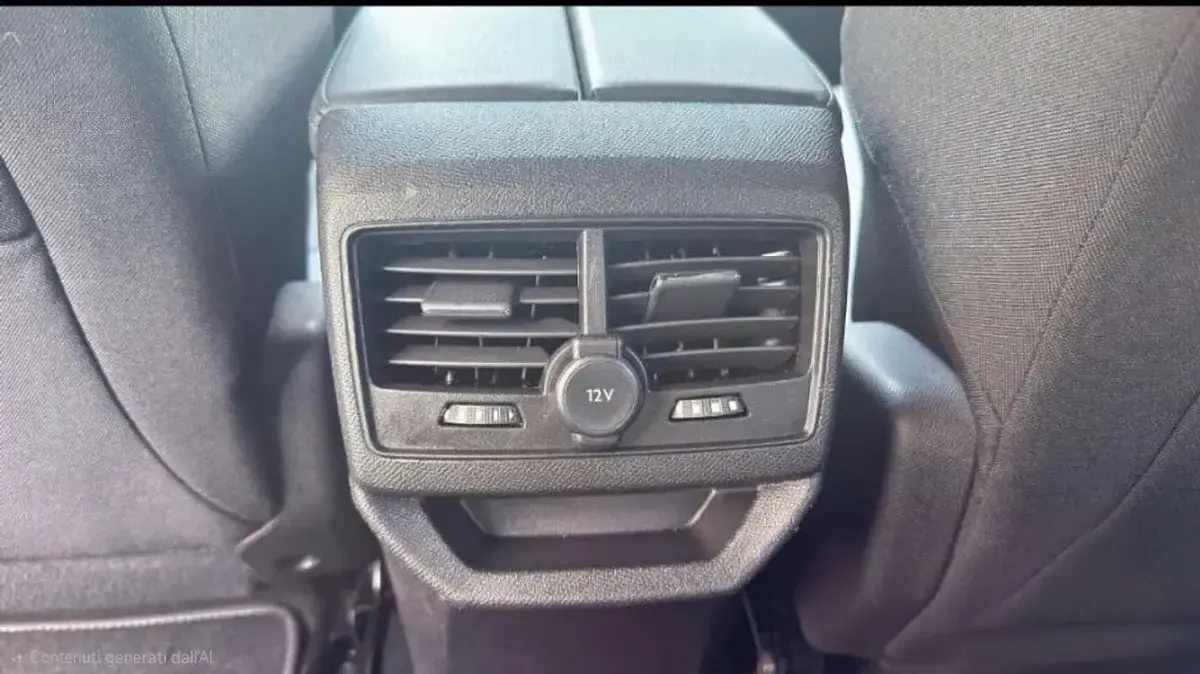 Usata Peugeot 3008 Allure 131 CV (96 kW) 2023 SUV