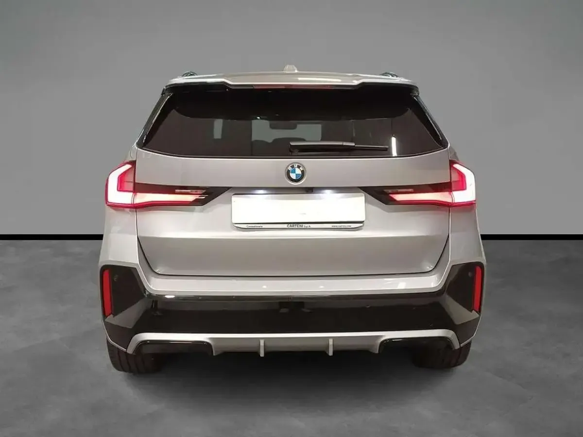 Usata BMW X1 M Sport 163 CV (119 kW) 2023 Space silver metallizzato SUV