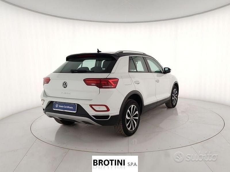 Usata VW T-Roc Style 110 CV (80 kW) 2024 Bianco SUV