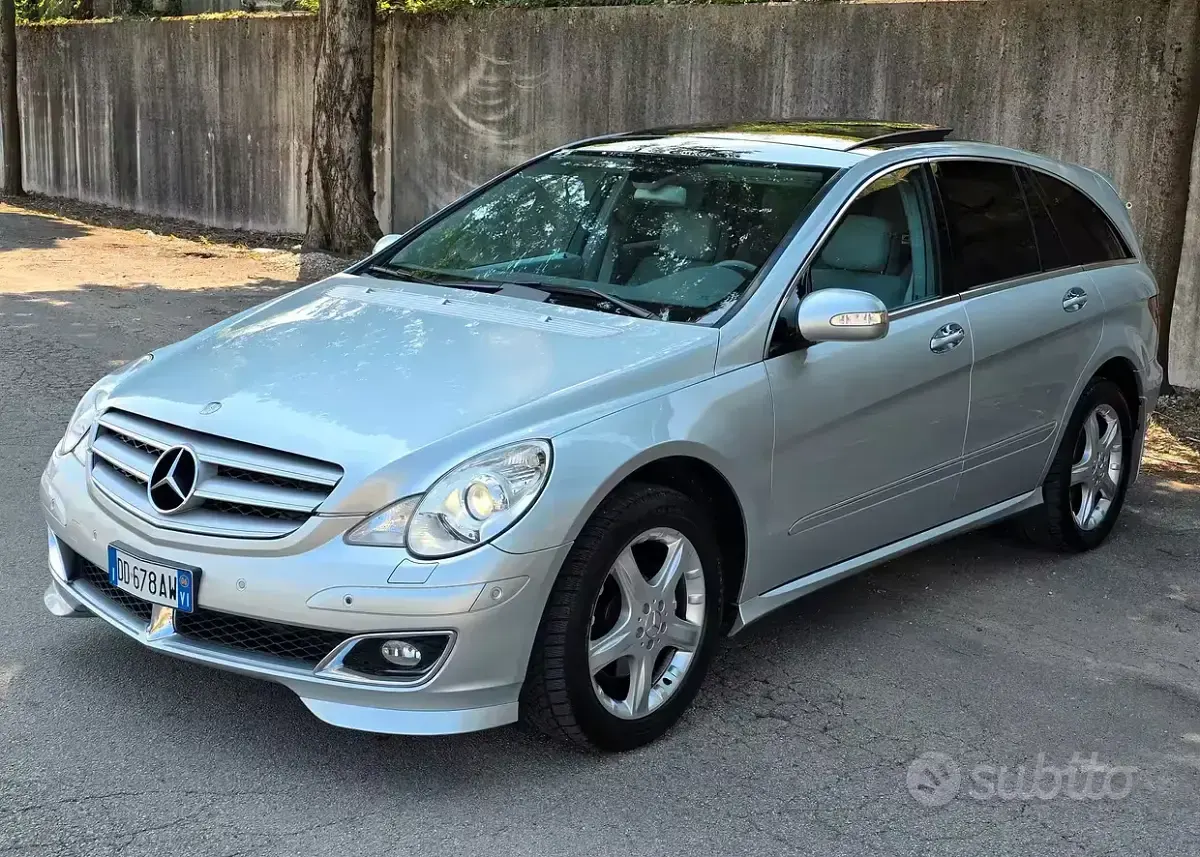 Usata Mercedes R320 224 CV (164 kW) 2006 Station wagon