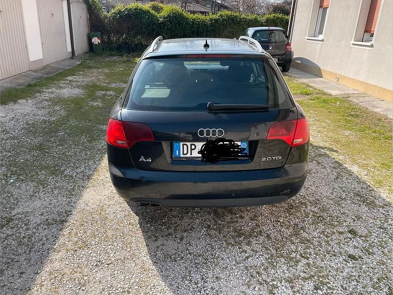 Usata Audi A4 Ambiente 140 CV (102 kW) 2008 Nero Station wagon