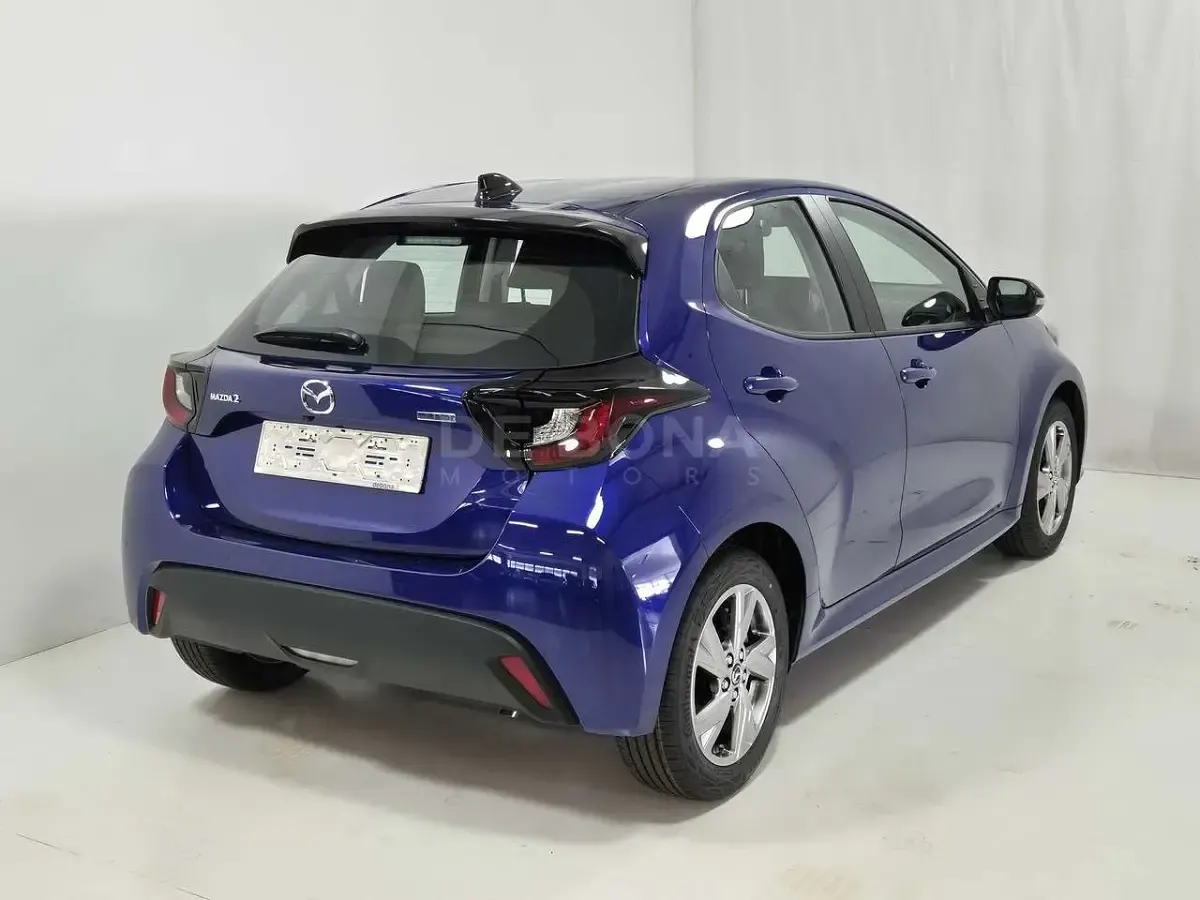 Nuova Mazda 2 Exclusive-Line 116 CV (85 kW) 2026 Glass blue Utilitaria