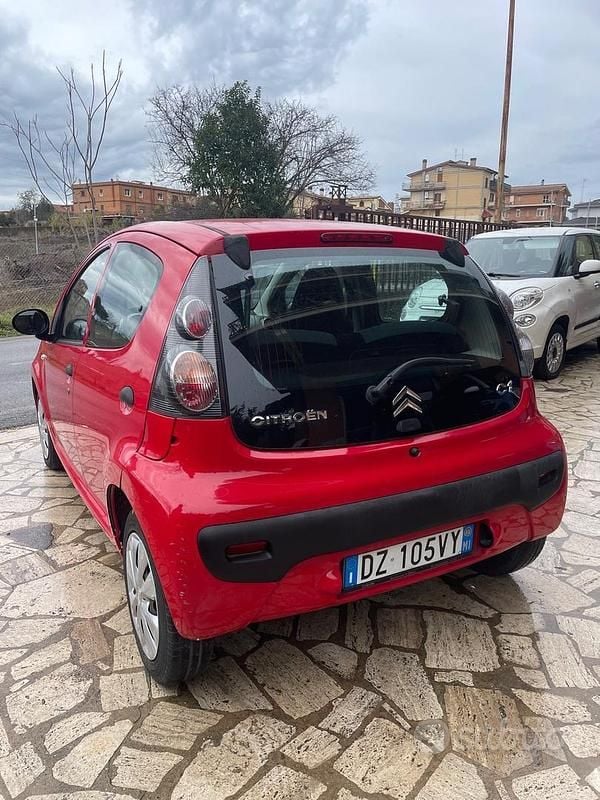Usata Citroën C1 69 CV (50 kW) 2010 Rosso Utilitaria