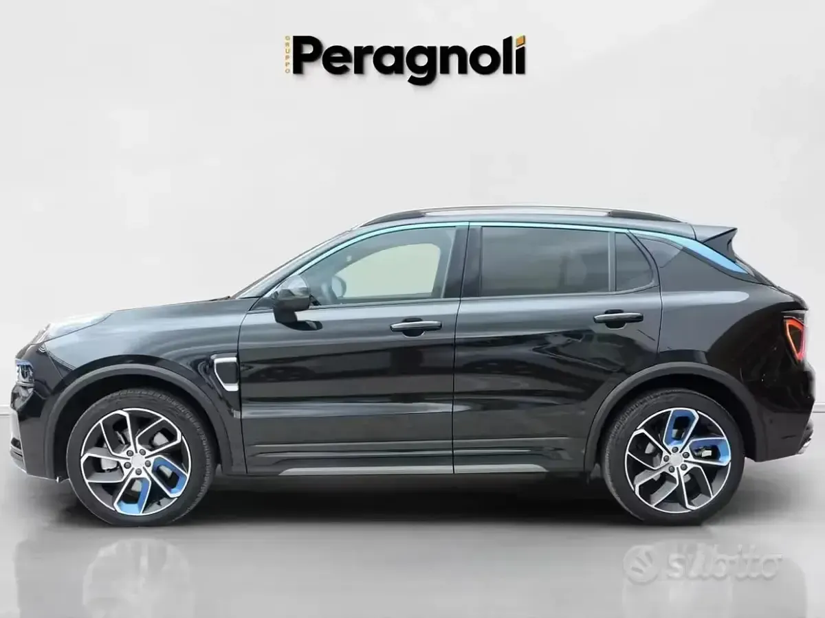 Usata Lynk & Co 01 179 CV (131 kW) 2023 Nero SUV