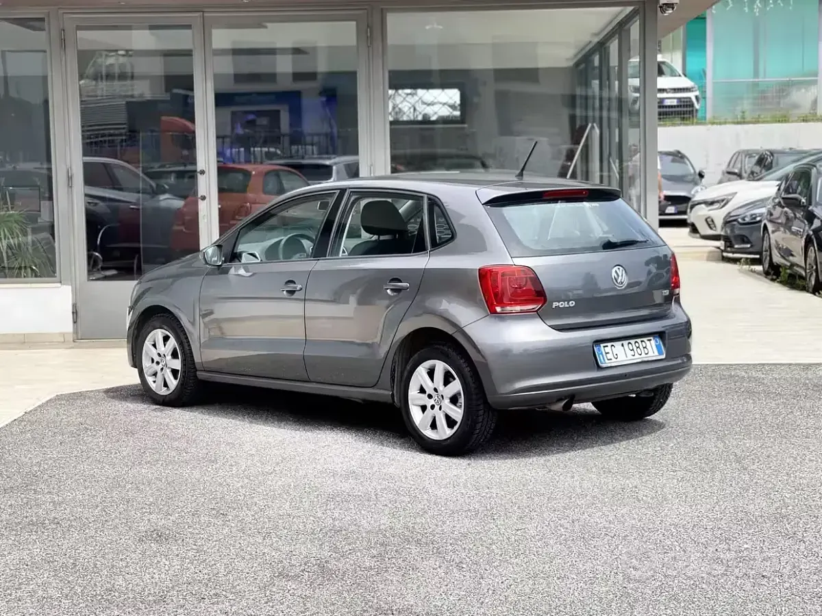 Usata VW Polo 105 CV (77 kW) 2011 Grigio Utilitaria