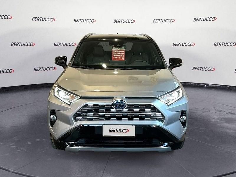 Usata Toyota RAV4 Hybrid Style 217 CV (159 kW) 2021 Argento SUV
