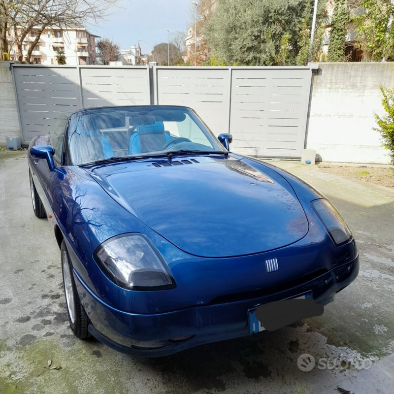 Usata Fiat Barchetta 131 CV (96 kW) 2001 Blu Cabrio