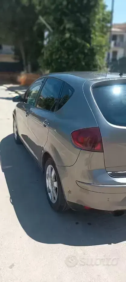 Usata Seat Altea 105 CV (77 kW) 2006 Grigio Monovolume