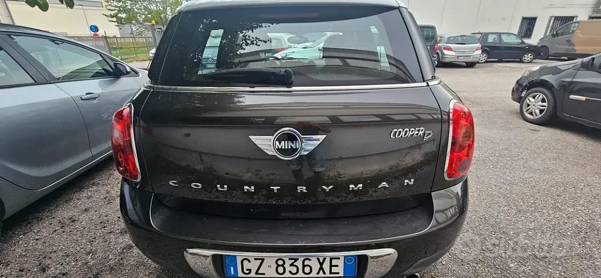 Usata Mini Countryman 111 CV (81 kW) 2014 Grigio SUV